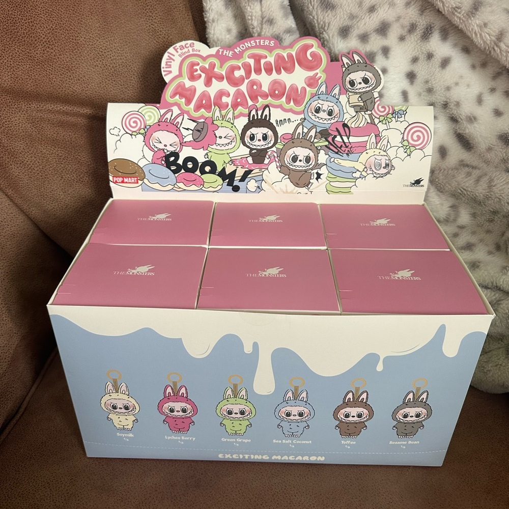 Exciting Macaron Labubu full set